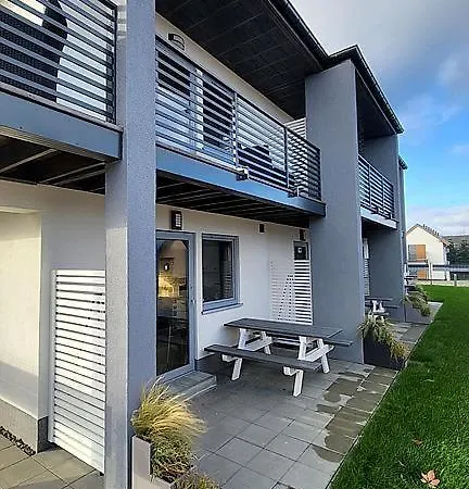 Sea Breeze Apartman *